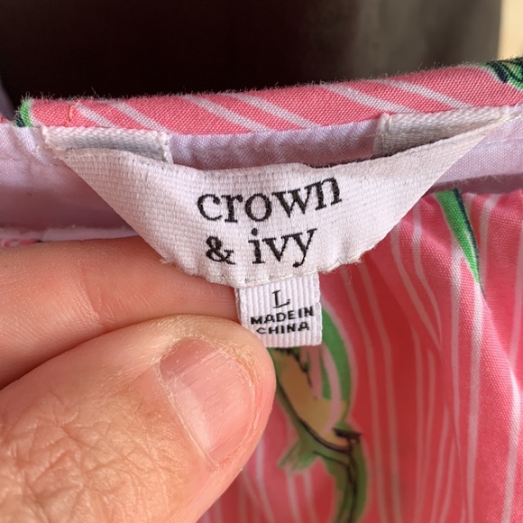 Crown & Ivy Large and XL Whimsical Pink Parrot Button Accent Cold Shoulder dress - Picture 2 of 6